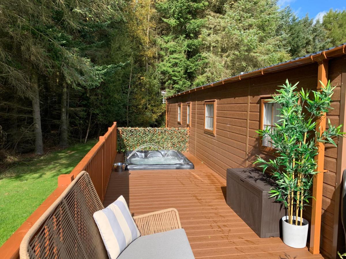 Rose Lodge - Hot Tub Getaway - Percy Woods - Pet Friendly Morpeth Exterior foto