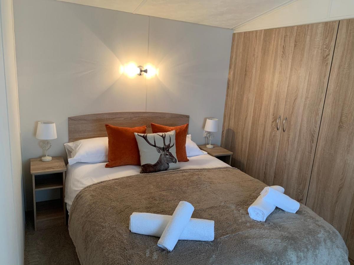 Rose Lodge - Hot Tub Getaway - Percy Woods - Pet Friendly Morpeth Exterior foto